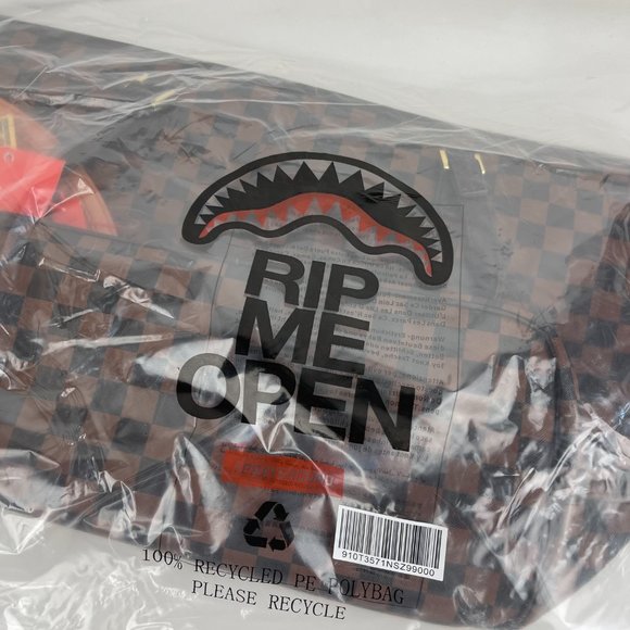 New Sprayground Henny Shark Bite Check Tote - Picture 7 of 9